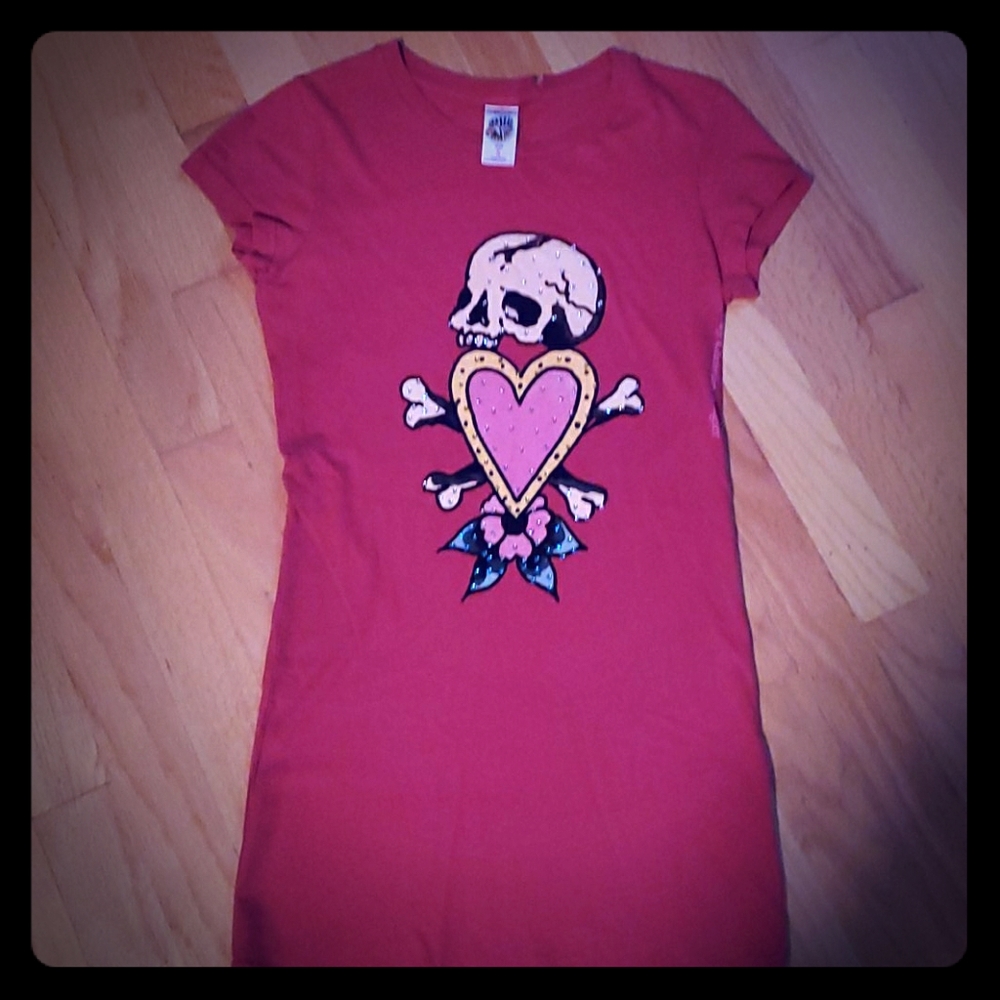 Ed Hardy T-Shirt 😍 - Picture 1 of 7